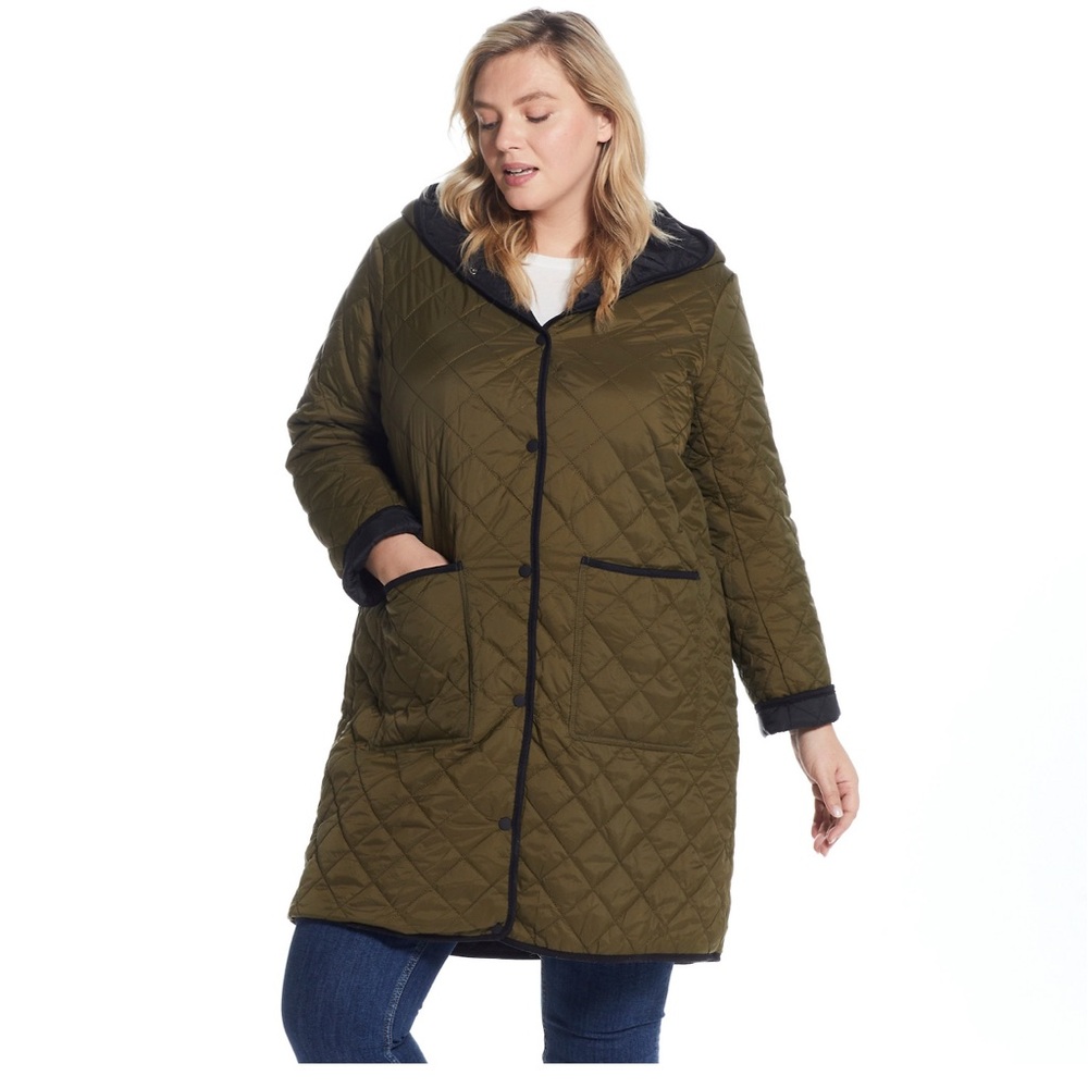REVERSIBLE HOODED DUFFLE
